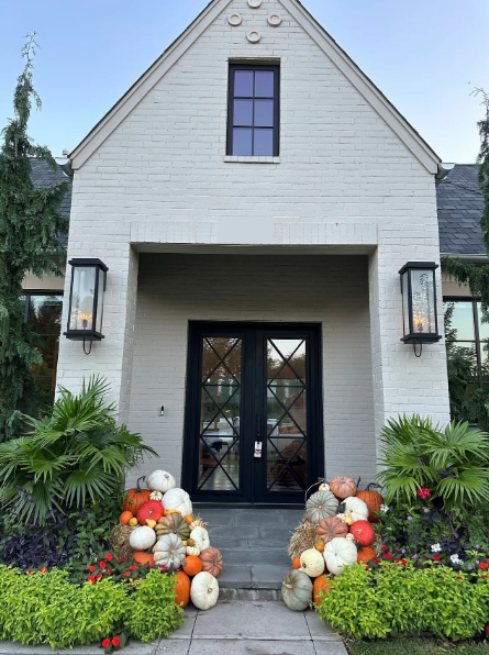 Signature Fall Porch Display Package